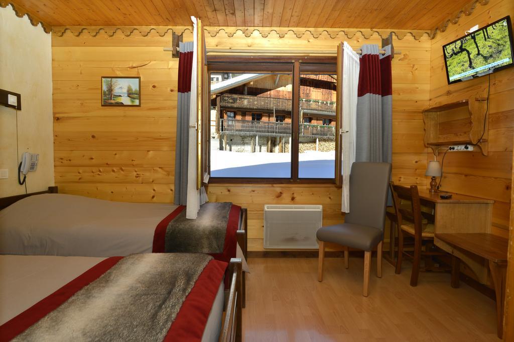 Hotel Le Ferraillon Abondance Buitenkant foto