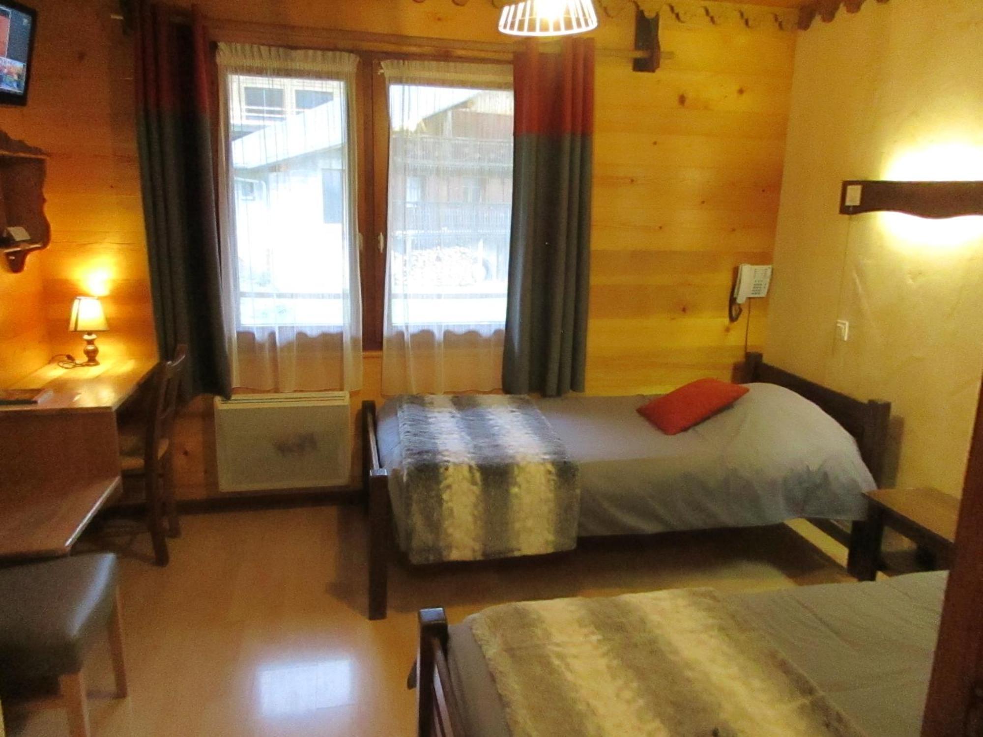 Hotel Le Ferraillon Abondance Buitenkant foto