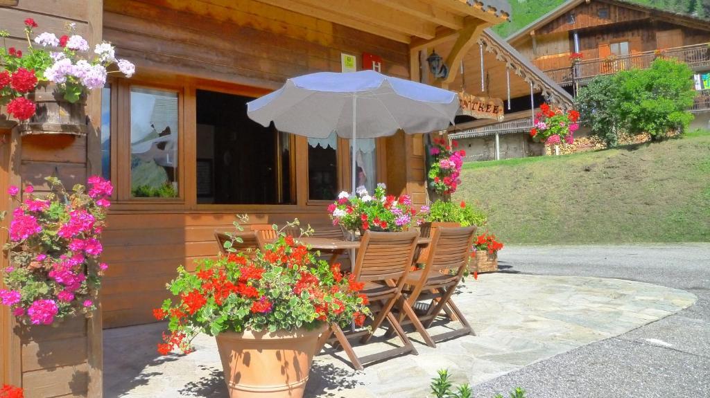 Hotel Le Ferraillon Abondance Buitenkant foto