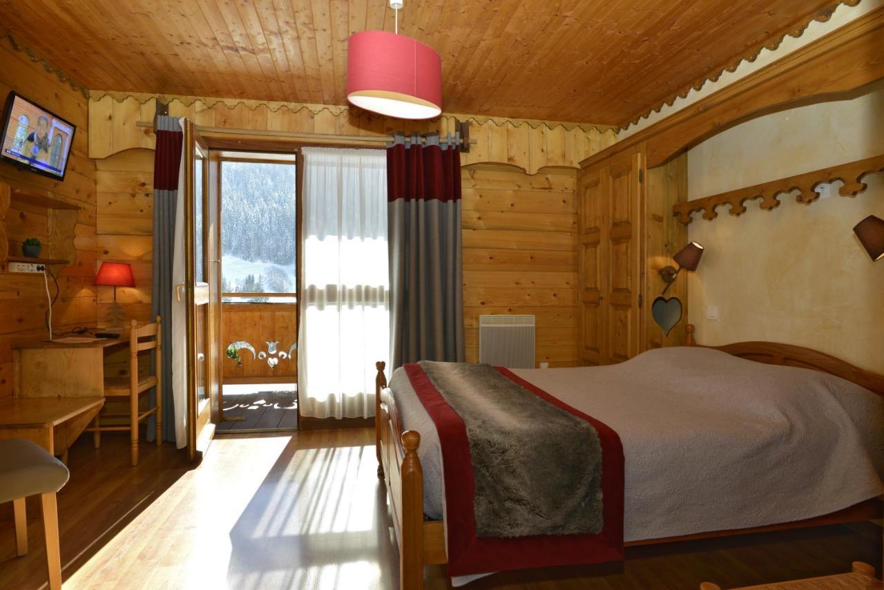 Hotel Le Ferraillon Abondance Buitenkant foto